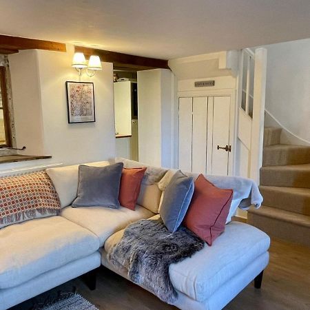 Hebe Cottage Atworth Exterior foto